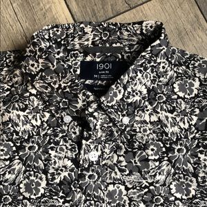 Men’s Trim Fit Button Up